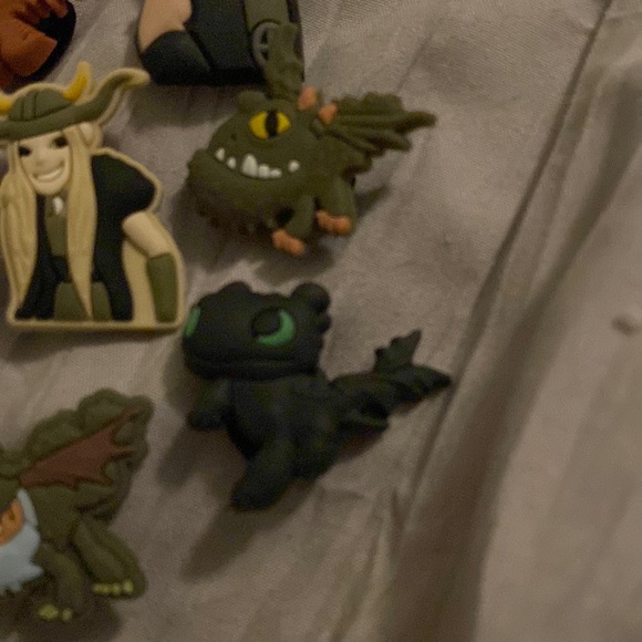 10 How to train your dragon Jibbitz croc shoe charms